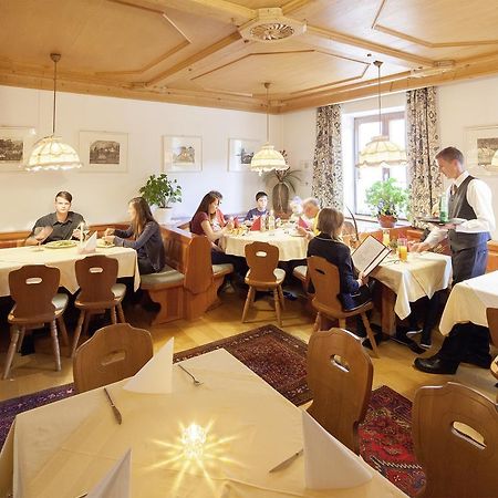 Gasthof Zur Traube Grein Buitenkant foto